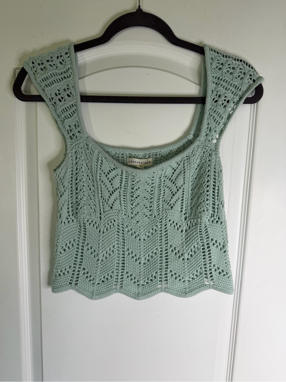 Aeropostale Crocheted Square Neck 100% Cotton Crop Tank. Size S